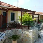 Apartamento Dukes Poolside *