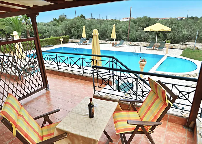 شقة Dukes Poolside Parálion Ástros