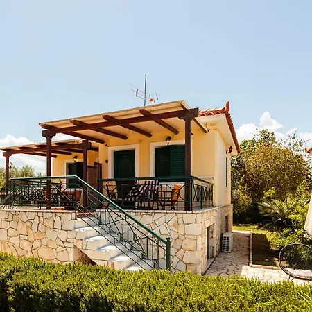 Apartman Dukes Poolside Parálion Ástros