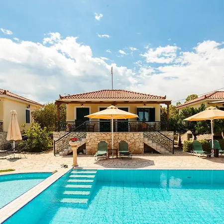 Apartman Dukes Poolside Parálion Ástros