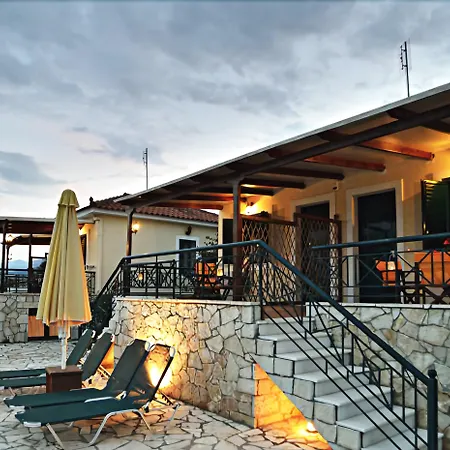 Dukes Poolside Lägenhet *