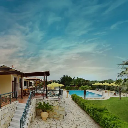 Dukes Poolside Апартаменты Паралион-Астрос