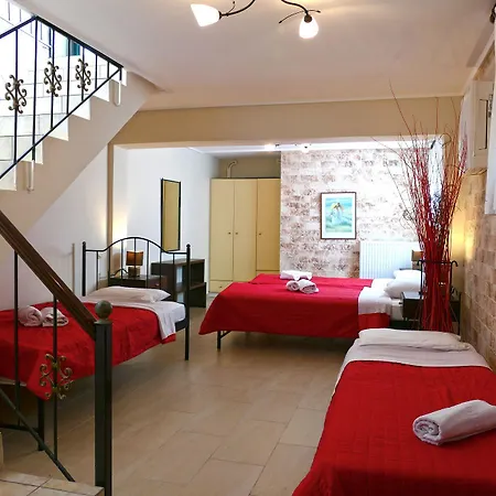 Dukes Poolside Lejlighed *