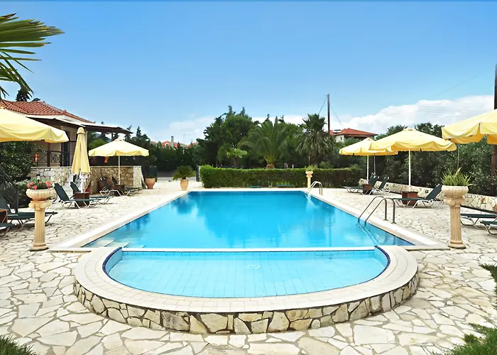 Dukes Poolside Lejlighed