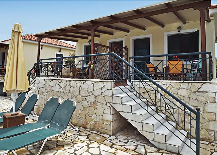 Dukes Poolside Apartamento Parálion Ástros