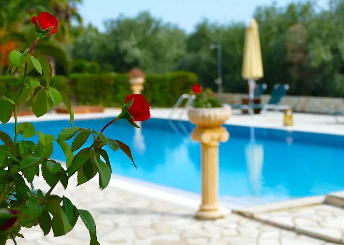 Apartamento Dukes Poolside *