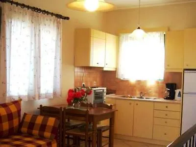 Dukes Poolside Apartamento *